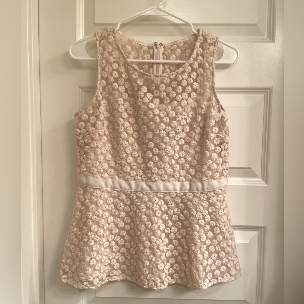 Banana Republic blush peplum top